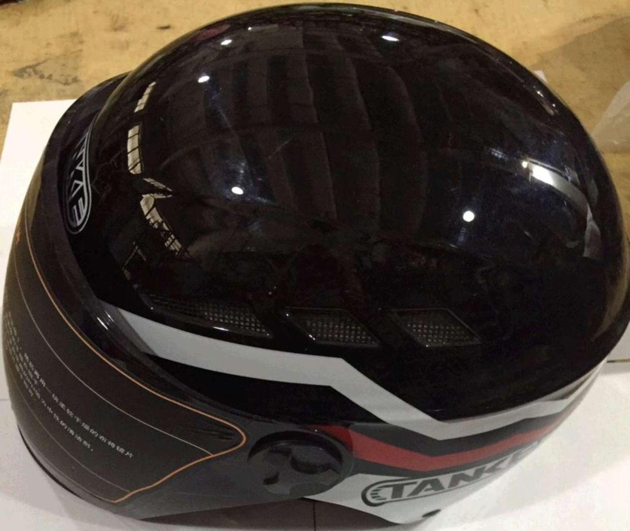 Шлем открытый   (mod:210) (size:L, черный с полосами, +тонированный визор)   TANKE