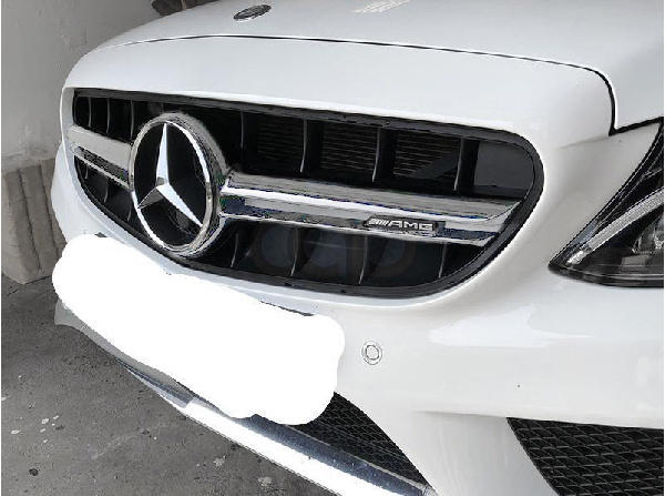 Передня решітка C63-design 2014-2018, з камерою для Mercedes C-сlass W205 рр