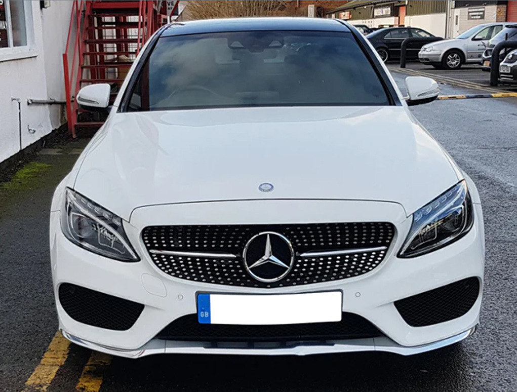 Передня решітка Diamond Silver 2014-2018, без камери для Mercedes C-сlass W205 рр