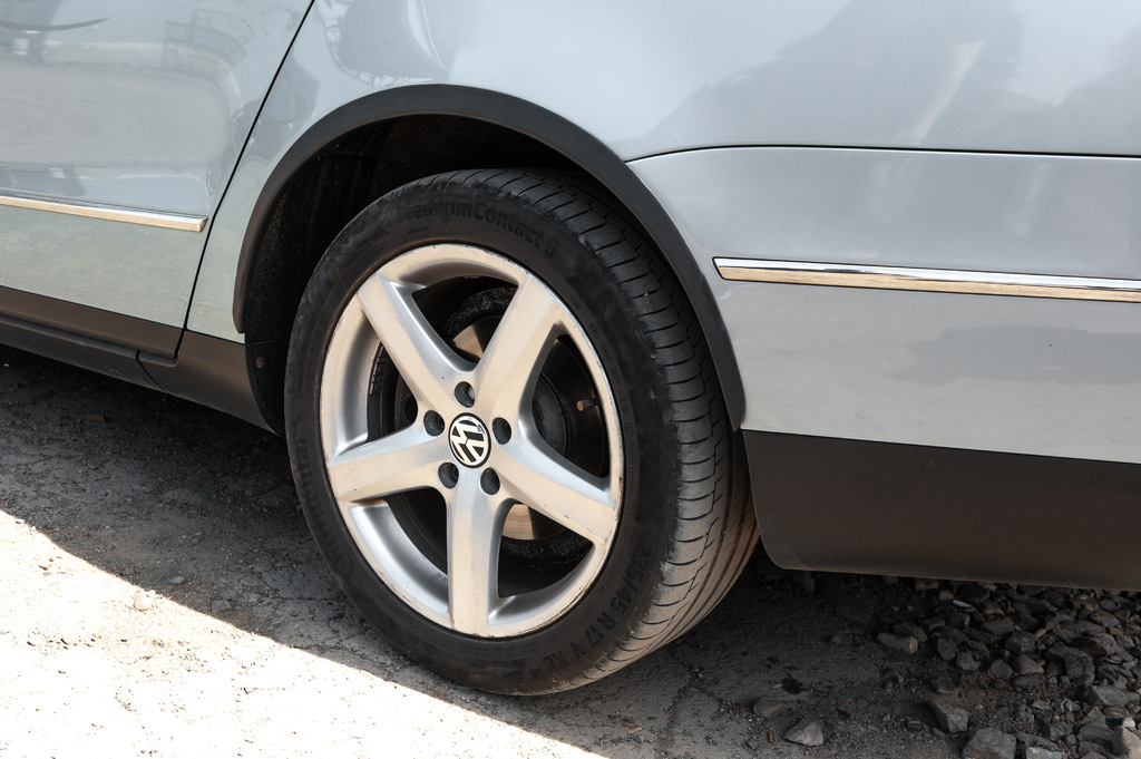 Накладки на арки (4 шт, ABS) для Volkswagen Passat B6 2006-2012 рр