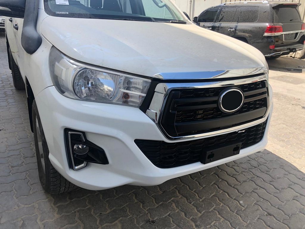 Передній бампер Rocco (для 2015-2020) для Toyota Hilux 2015- рр