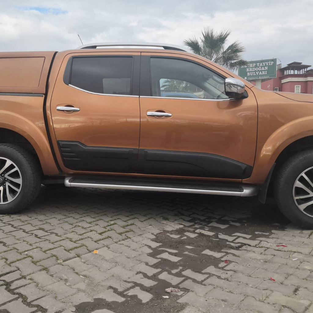 Молдинг двері (4 шт, ABS) для Nissan Navara/NP300 2016- рр