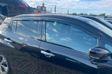 Вітровики (4 шт, HIC) Nissan Leaf 2017- рр.