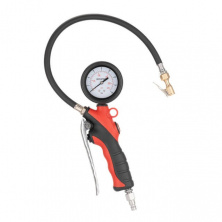 Пистолет для подкачки шин с профессиональным манометром.