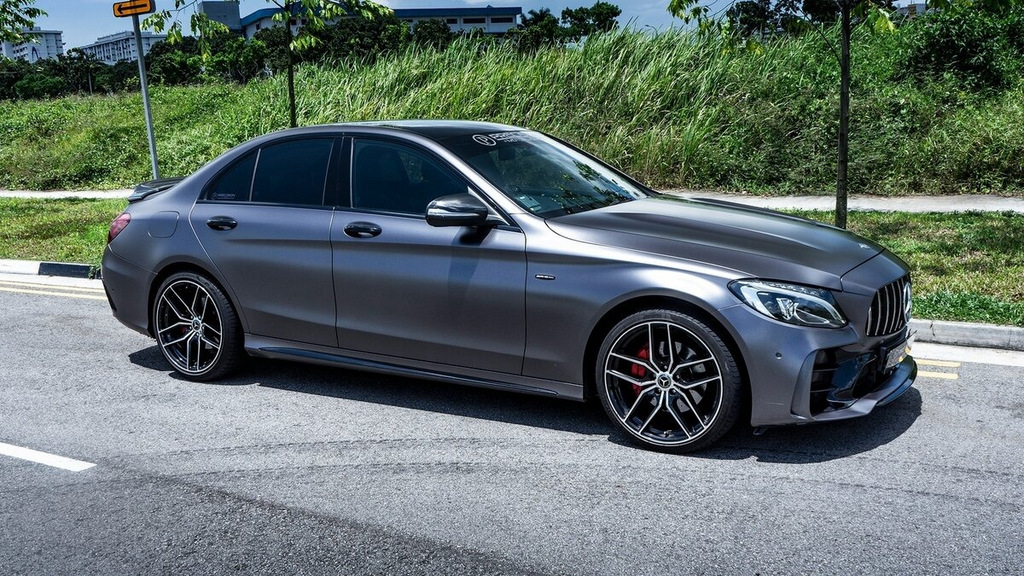 Комплект обвісів з повним заднім бампером (дизайн Black Mamba C63GT) для Mercedes C-сlass W205 2014-2021 рр