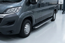 Бокові пороги BlackLine (2 шт., алюміній) Коротка база Fiat Ducato 2006-2025 рр.