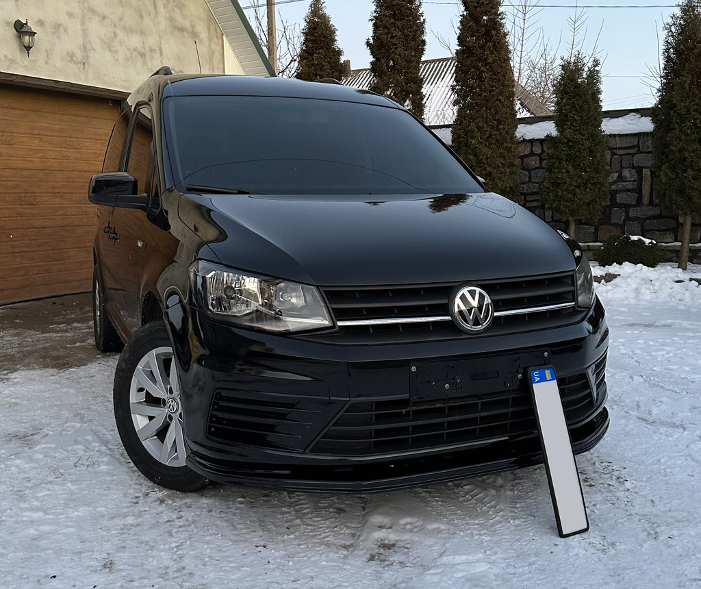 Передня лип накладка (ABS) для Volkswagen Caddy 2015-2020 рр