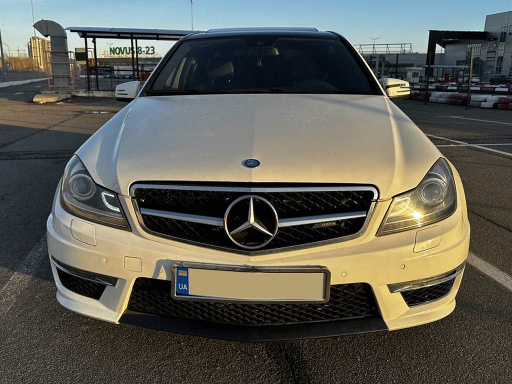 Комплект обвісів С63 AMG для Mercedes C-class W204 2007-2015 рр