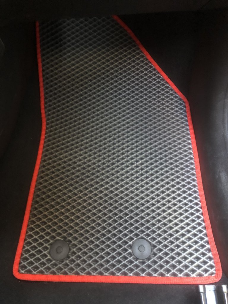 Килимки EVA (чорні) для Fiat 500X