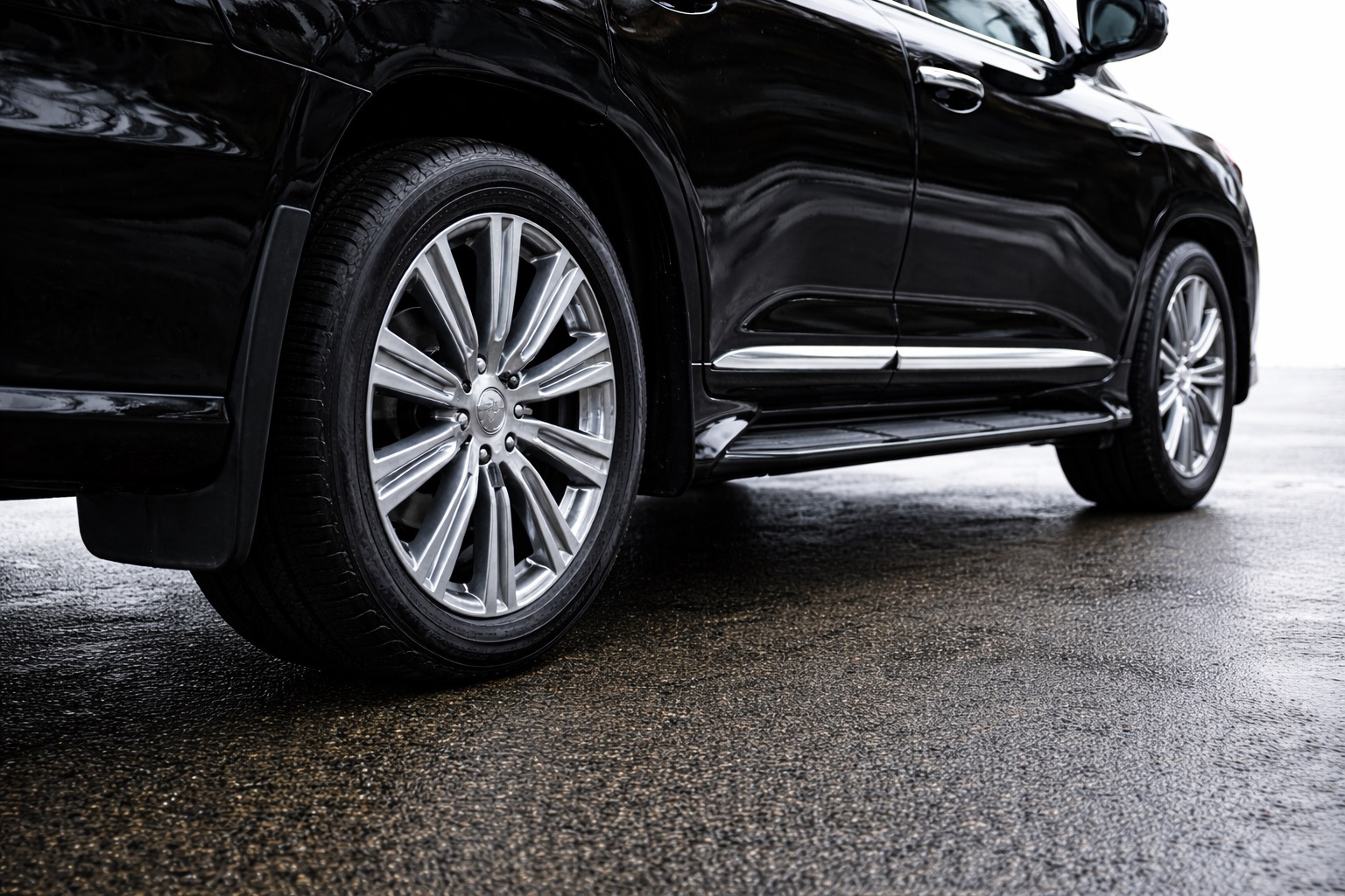 Молдинги (дизайн 2016-2026) для Lexus LX570/450d рр