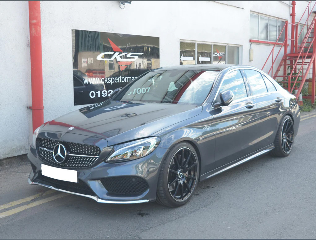 Передня решітка Diamond Silver (для Avantgarde/AMG-Line/C43 AMG) 2014-2018, без камери для Mercedes C-сlass W205 рр