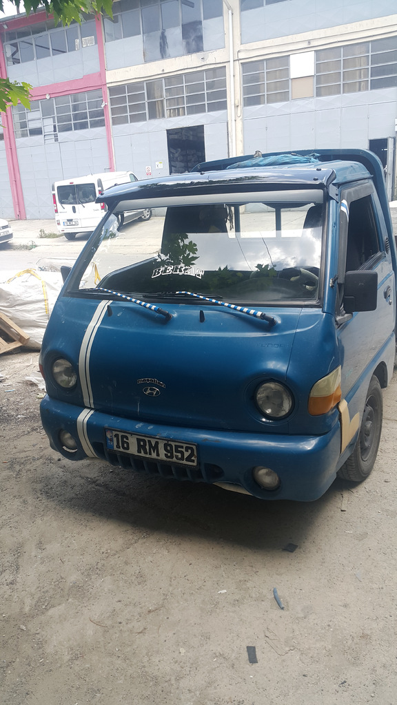 Козирьок на лобове скло (чорний глянець, 5мм) для Hyundai H100