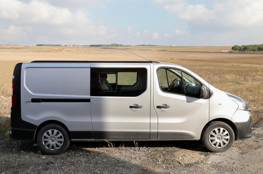 Інтегровані рейлінги (чорні) Довга база для Opel Vivaro 2015-2019 рр