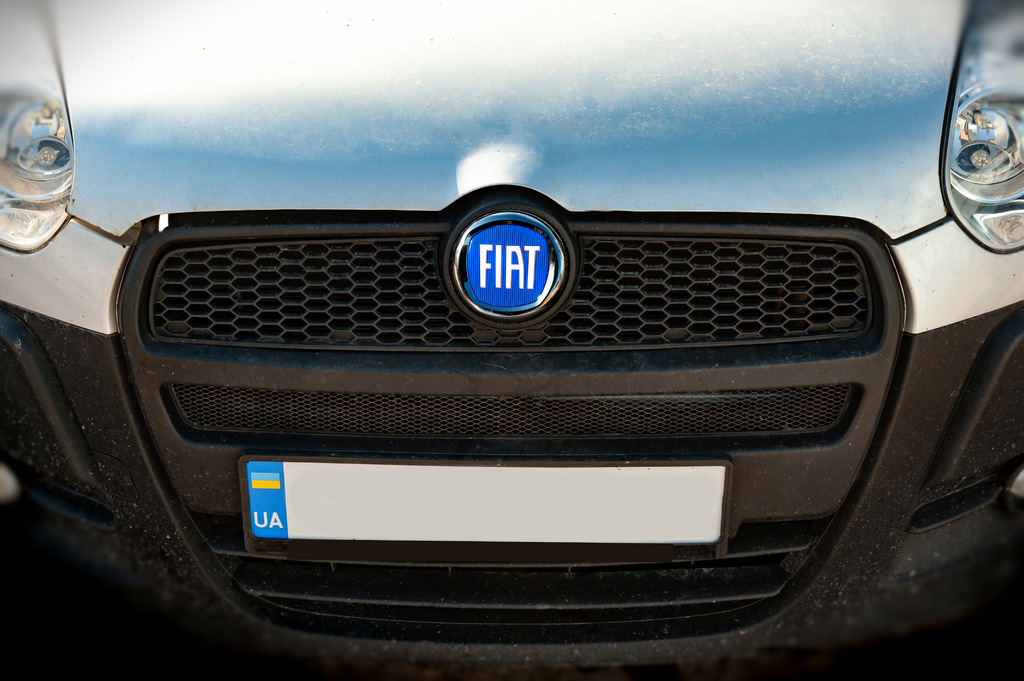 Емблема (синя, самоклейка) 75 мм для Тюнінг Fiat