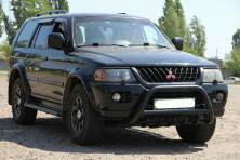 Кенгурятник WT003 Black (нерж) Mitsubishi Pajero Sport 1996-2007 рр.