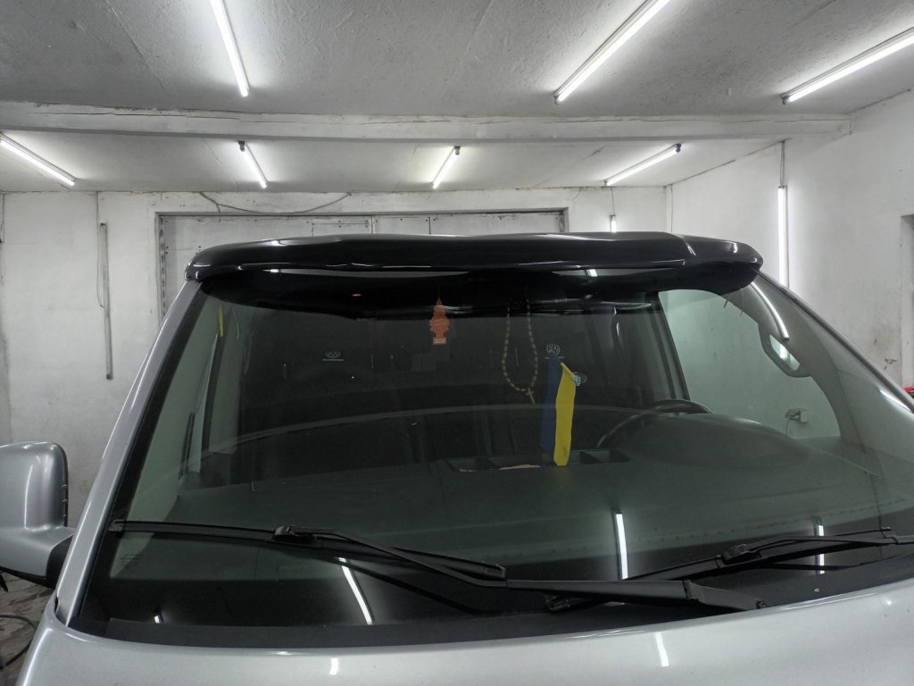Козирьок на лобове скло (під фарбування) для Volkswagen T6 2015-2024 рр