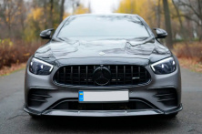 Накладка на передній бампер Lip (для AMG-Line 2020-2023, Карбон) Mercedes E-сlass W213 2016-2023 рр.
