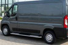 Бокові пороги Tayga V2 (2 шт., алюміній) Коротка база Opel Movano 2021- рр.