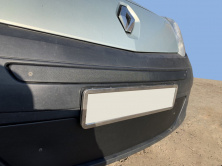 Зимова верхня решітка (2008-2013) Глянцева Renault Kangoo 2008-2020 рр.