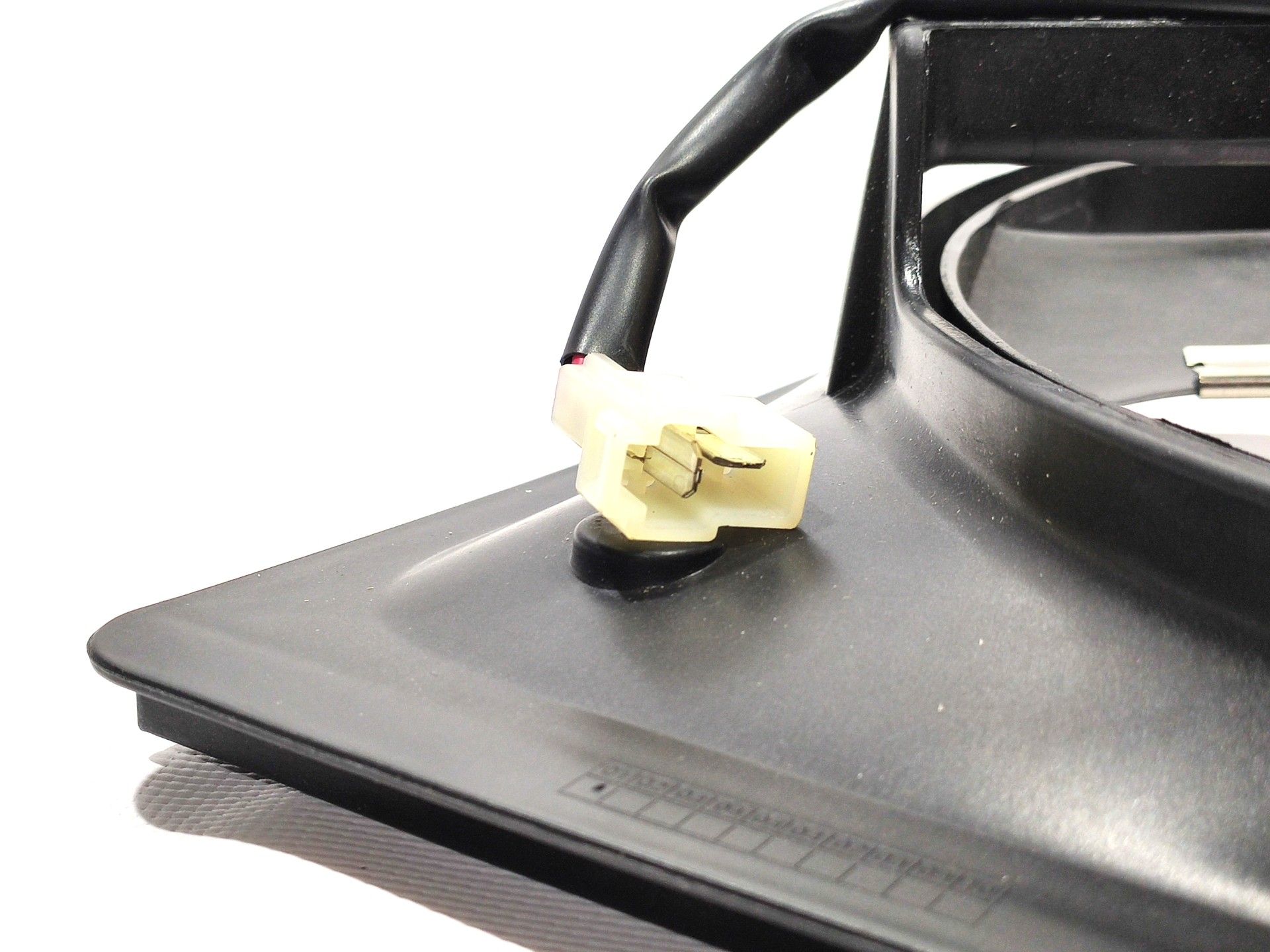 Вентилятор охолодження радіатора у зборі (5 кріплень) L Geely KLM