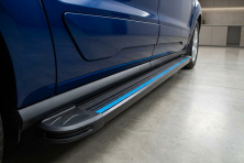 Бокові пороги Maya Blue (2 шт., Алюміній) Максі база Volkswagen Caddy 2020- рр.