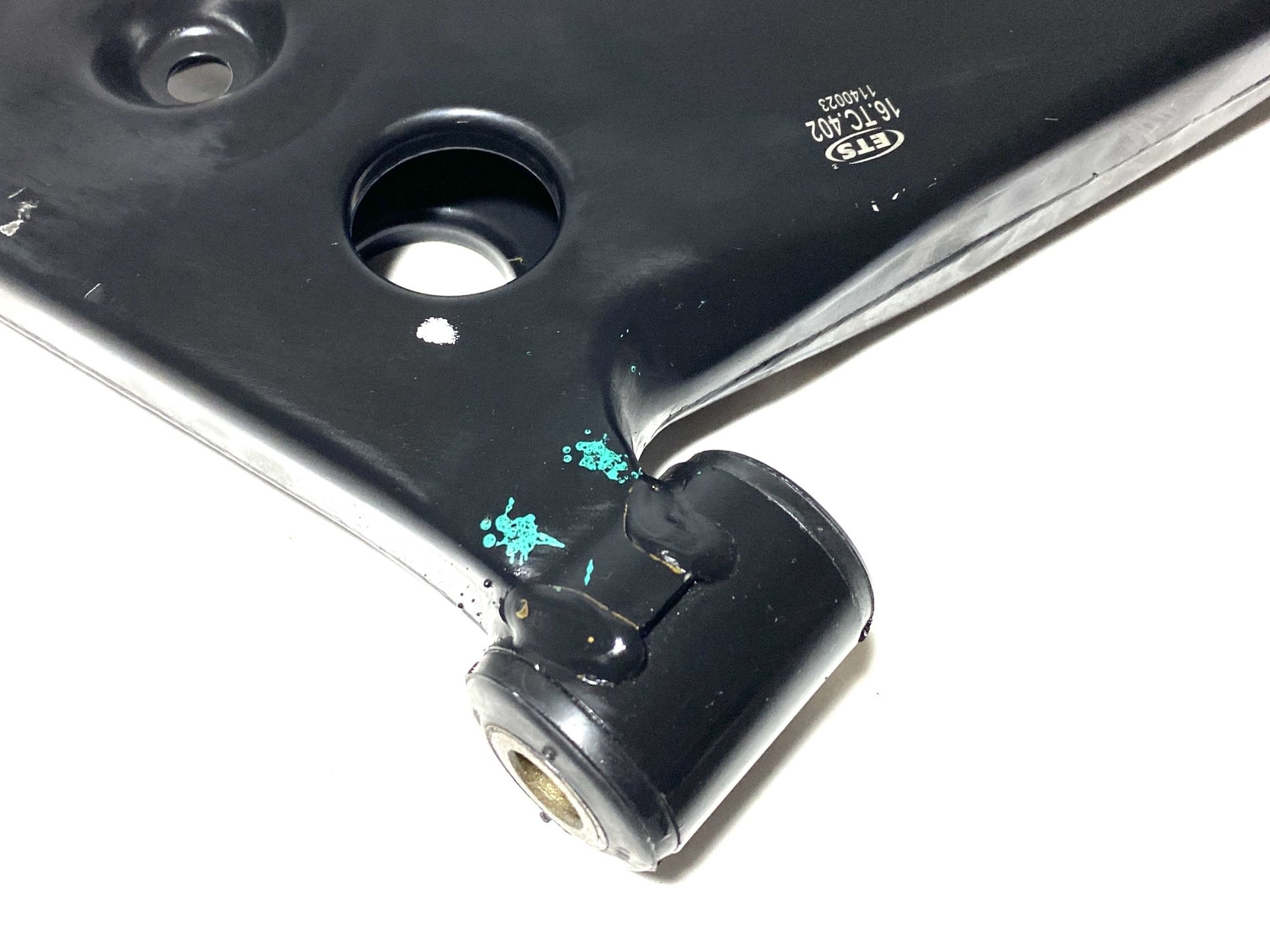 Важіль передній R Chery Elara/E5 ETS