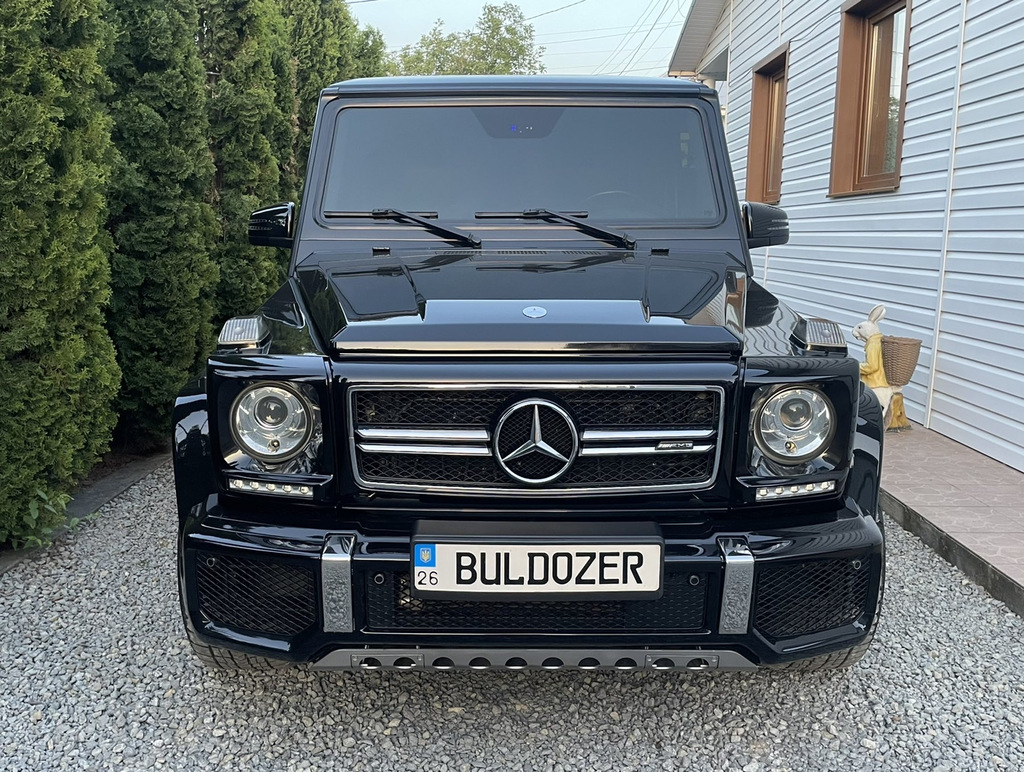 Передній бампер AMG G63/G65 (в зборі) G63 (хромована сітка) для Mercedes G сlass W463 1990-2018 рр