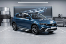 Бокові пороги Sunrise (2 шт., Алюміній) Fiat Tipo Cross 2021- рр.