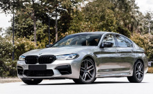 Ніздрі M-Look (2021-2023, чорний глянець) Під камеру BMW 5 серія G30/G31 2017-2023 рр.