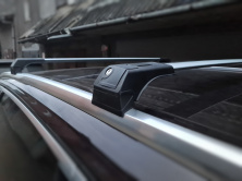 Поперечний багажник на інтегровані рейлінги Skybar (2 шт) Чорний Audi Q7 2015-2026 рр.