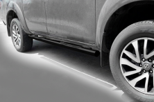 Бічні труби Black (2 шт., нерж) Nissan Navara/NP300 2016- рр.