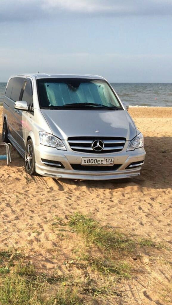 Накладка на передній бампер Brabos Style (під фарбування) для Mercedes Viano 2004-2014 рр