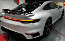 Задній бампер в зборі Porsche 911 (992) 2018- рр.
