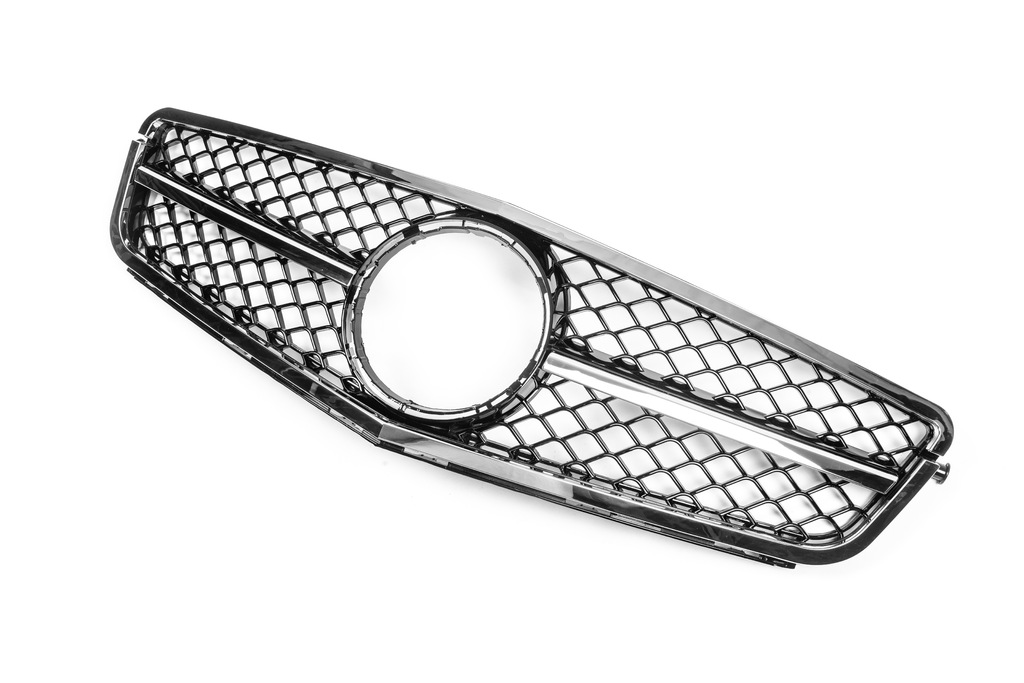 Передня решітка AMG Silver для Mercedes C-class W204 2007-2015 рр