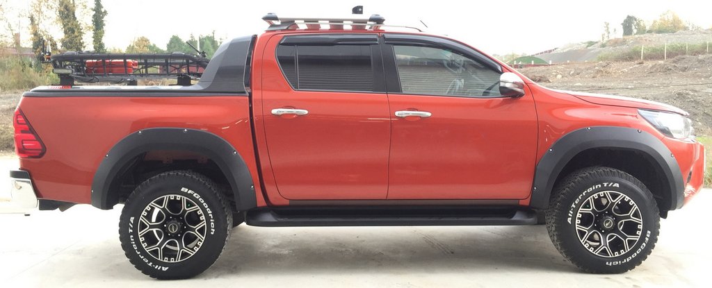 Розширювачі колісних арок (2015-2020, АБС, на болтах) для Toyota Hilux 2015- рр