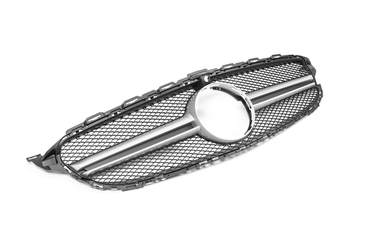 Передня решітка AMG Silver (для Avantgarde/AMG-Line/C43 AMG) 2014-2018, з камерою для Mercedes C-сlass W205 рр