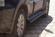 Бічні труби під рідний Black (2 шт., нерж.) Mitsubishi Pajero Wagon III 1999-2006 рр.