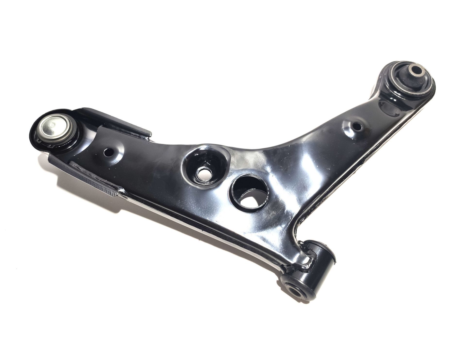 Важіль передній L Chery Elara/E5 KIMIKO