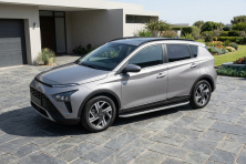 Бокові пороги Tayga Grey (2 шт., Алюміній) Hyundai Bayon 2021- рр.