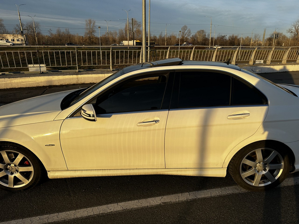 Комплект обвісів С63 AMG для Mercedes C-class W204 2007-2015 рр