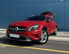 Передня решітка Diamond Silver (2014-2016) для Mercedes GLA X156 рр