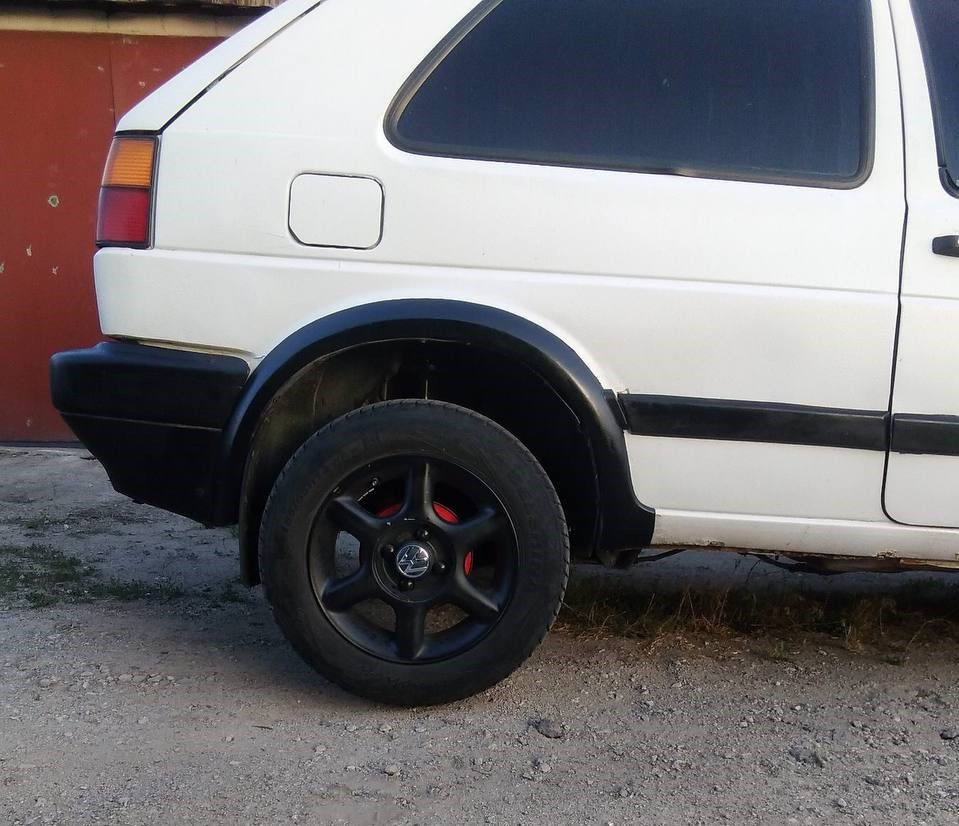 Накладки на арки (4 шт, чорні) для Volkswagen Golf 2 1983-1992 рр
