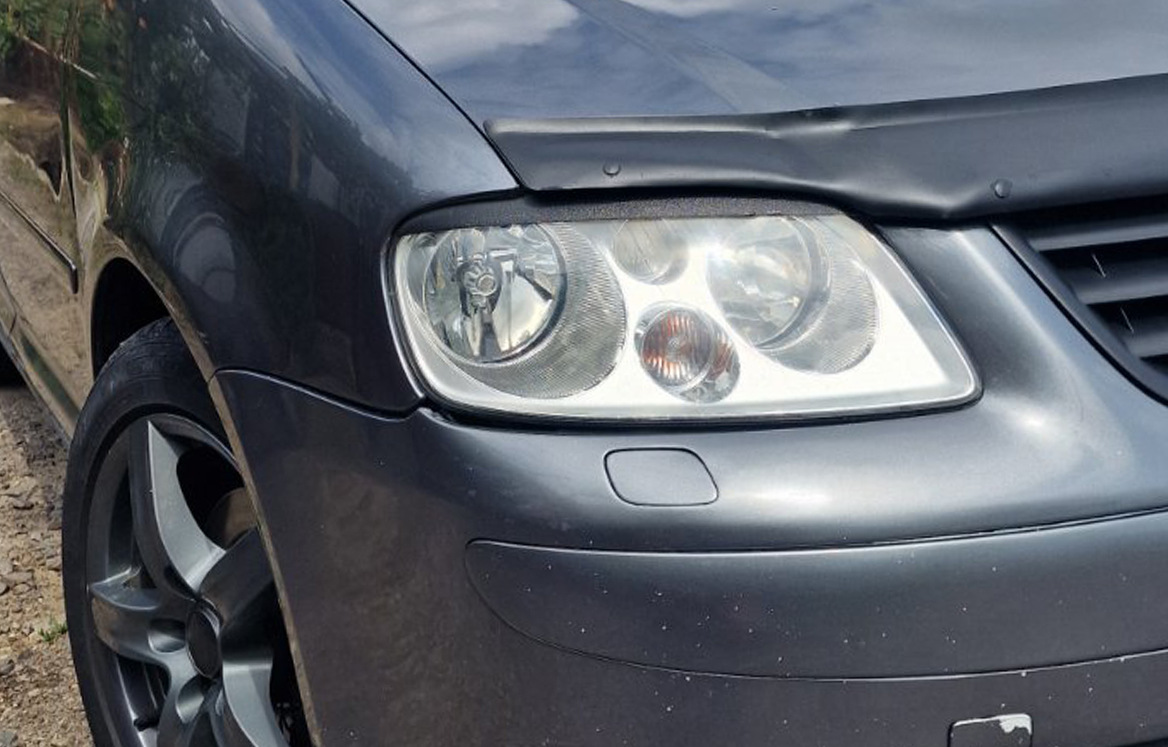 Війки (чорні) Чорний мат для Volkswagen Caddy 2004-2010 рр