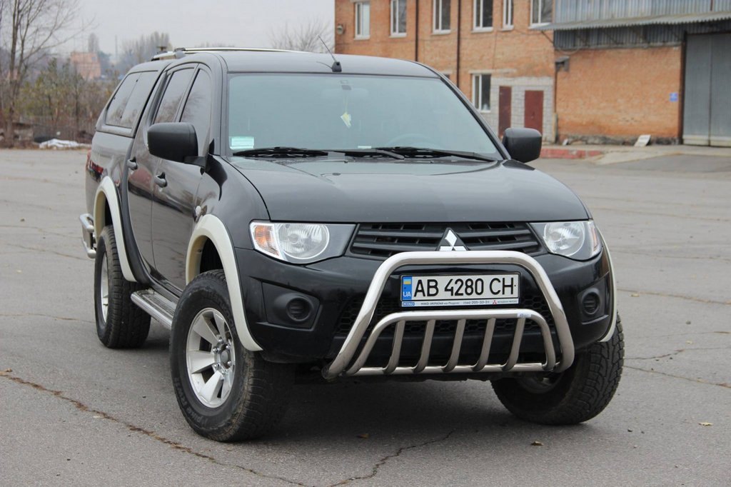 Кенгурятник (нерж.) для Mitsubishi L200 2006-2015 рр