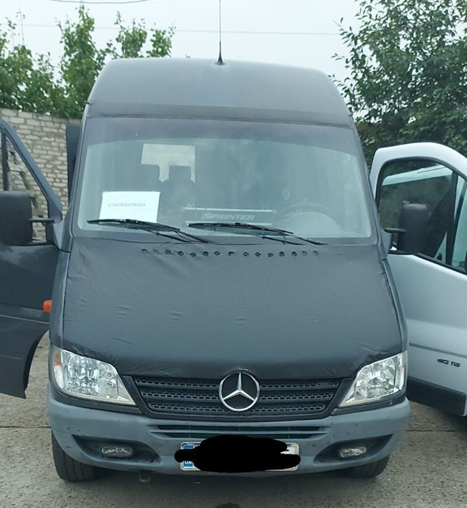 Чохол капота (кожазаменитель) 1995-2000 для Mercedes Sprinter W901/902/903/904/905 рр