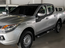 Верхні молдинги дверей 2015-2019 (4 шт, ABS) Mitsubishi L200 2015-2024 гг.