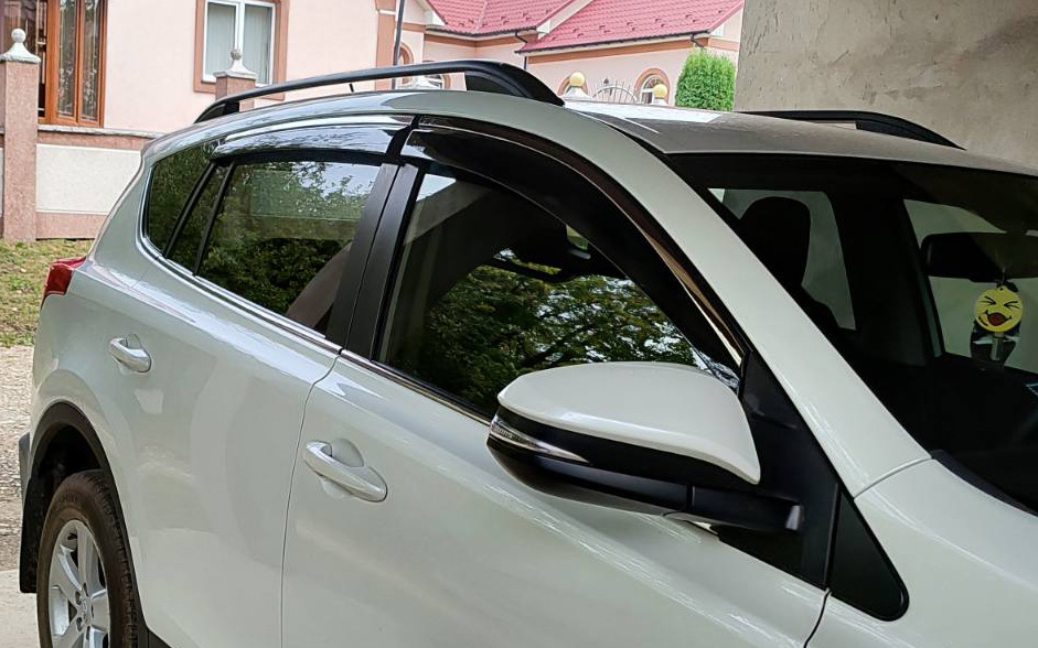 Вітровики з хромом (4 шт, Niken) для Toyota Rav 4 2013-2018 рр