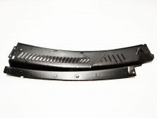 Решітка вентиляційна під склом нижня R Geely CK/CK2 KLM