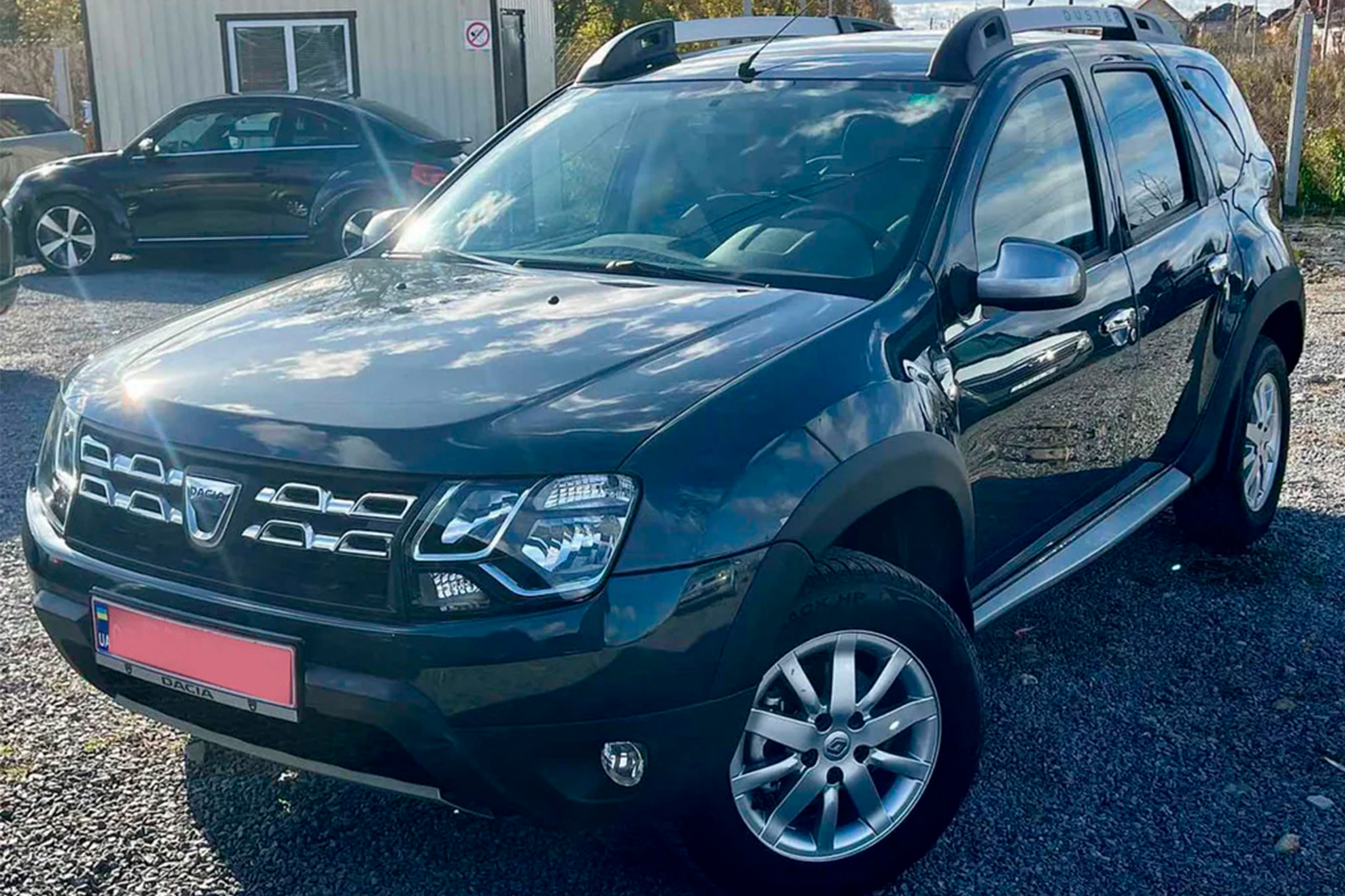Накладки на арки гладкі (8 шт, пластикові) EuroCap - Туреччина для Dacia Duster 2008-2018 рр