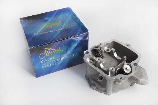 Головка цилиндра 4T CH250 (голая, +клапаны) KOMATCU